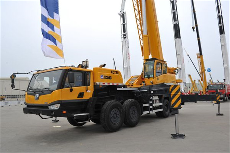 绿园区预约吊车后，多久能上门服务？24 小时应急响应吗？